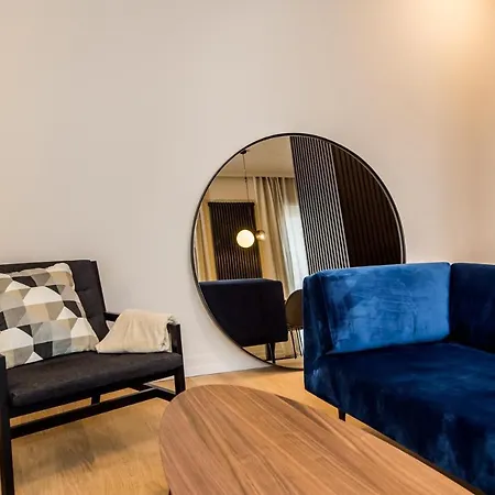 Super-apartamenty Targi
